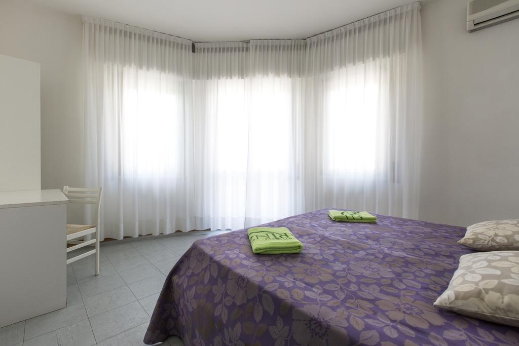 Aparthotel Carinzia Lignano Sabbiadoro Zewnętrze zdjęcie